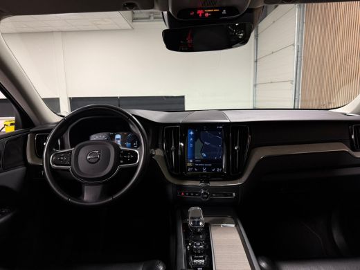 Volvo  XC60 T8 AWD Recharge Inscription | Luchtvering | Trekhaak | Crystal White | Harman Kardon | Adaptieve ... ActivLease financial lease