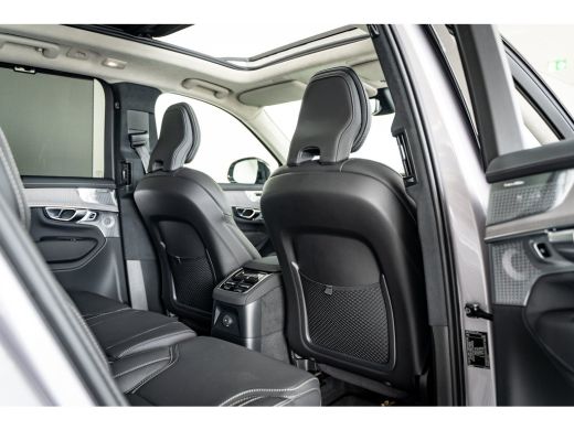 Volvo  XC90 T8 455PK Ultra Dark | 22'' | Luchtvering | BW Audio | Trekhaak | Gelam Glas | Massage ActivLease financial lease