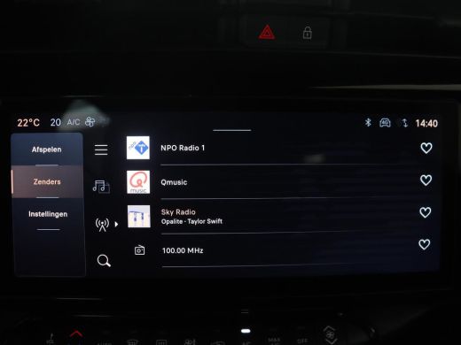 Alfa Romeo Junior 1.2 Turbo Hybrid Ibrida | LED | Parkeerhulp | Apple Carplay | ActivLease financial lease