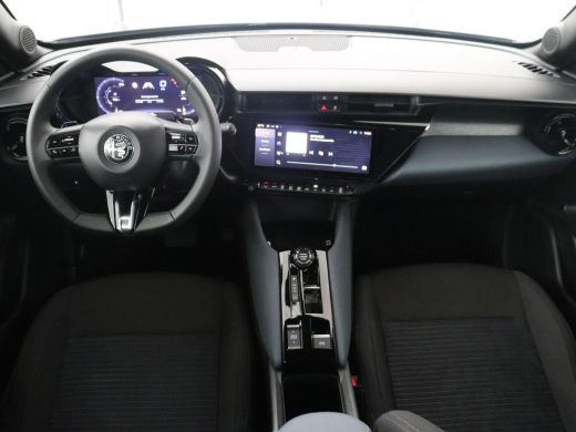 Alfa Romeo Junior 1.2 Turbo Hybrid Ibrida | LED | Parkeerhulp | Apple Carplay | ActivLease financial lease