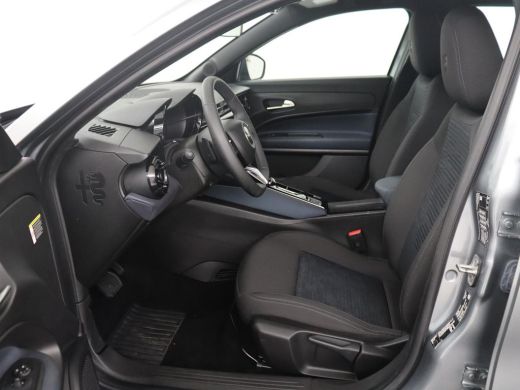 Alfa Romeo Junior 1.2 Turbo Hybrid Ibrida | LED | Parkeerhulp | Apple Carplay | ActivLease financial lease