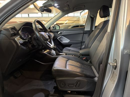Audi Q3 45 TFSI 230PK QUATTRO S-TRONIC ADVANCED LEDER/NAVI/CAMERA ActivLease financial lease