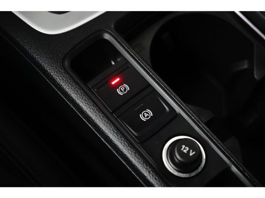 Audi Q3 45 TFSI e 245PK SOH 90,4% | Achteruitrijcamera | Leder  | Navigatiesysteem full map + hard disk ActivLease financial lease