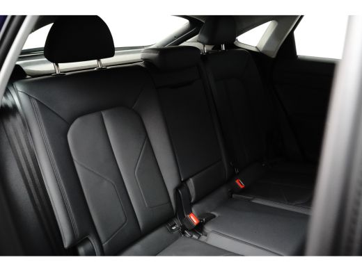 Audi Q3 45 TFSI e 245PK SOH 90,4% | Achteruitrijcamera | Leder  | Navigatiesysteem full map + hard disk ActivLease financial lease