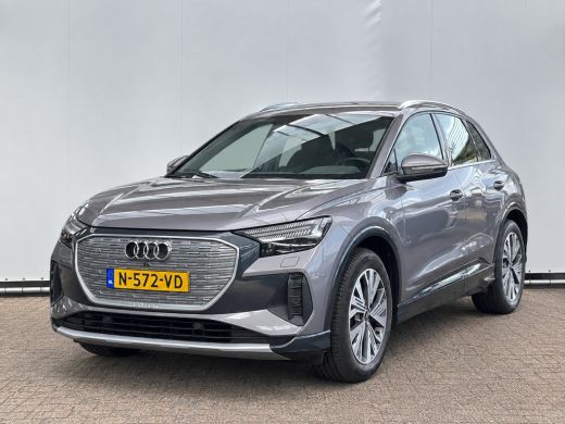 Audi Q4 e-tron 40 edition 77 kWh Soh 92% Leer Trekhaak Carplay Camera Advanced ActivLease financial lease