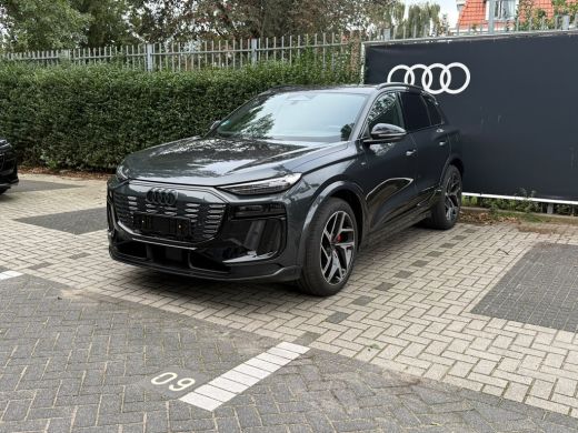 Audi Q6 e-tron performance 225 kW | Luchtvering | Trekhaak | Head-up | Leder super sportstoelen | B&O | 21 inch | ActivLease financial lease