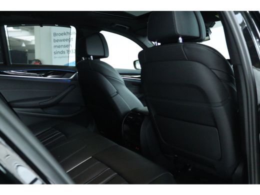 BMW 5 Serie 530e M-Sport Business Edition Plus | SoH 92% | Laser | Head-up | Schuifdak | Memory | Camera | St... ActivLease financial lease