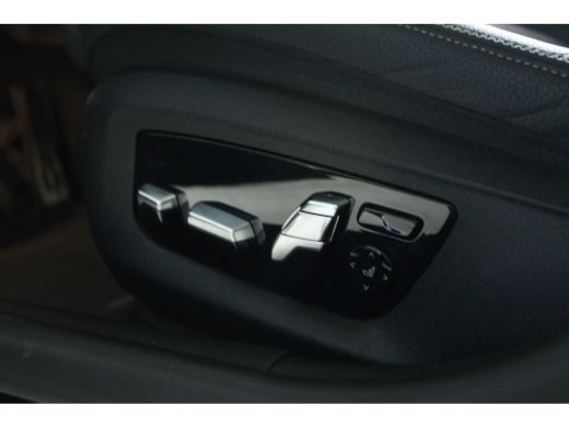 BMW 5 Serie 530e M-Sport Business Edition Plus | SoH 92% | Laser | Head-up | Schuifdak | Memory | Camera | St... ActivLease financial lease