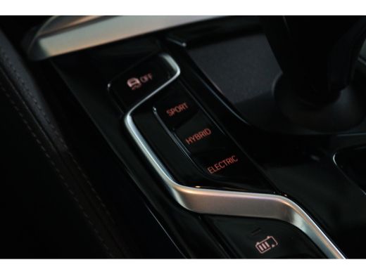 BMW 5 Serie 530e M-Sport Business Edition Plus | SoH 92% | Laser | Head-up | Schuifdak | Memory | Camera | St... ActivLease financial lease