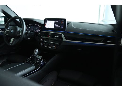BMW 5 Serie 530e M-Sport Business Edition Plus | SoH 92% | Laser | Head-up | Schuifdak | Memory | Camera | St... ActivLease financial lease