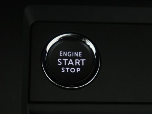 Citroën C5 1.6 Plug-in Hybrid 225 Business Plus | SOH 98,1% | Camera | Navigatie | Stoelverwarming | Apple c... ActivLease financial lease