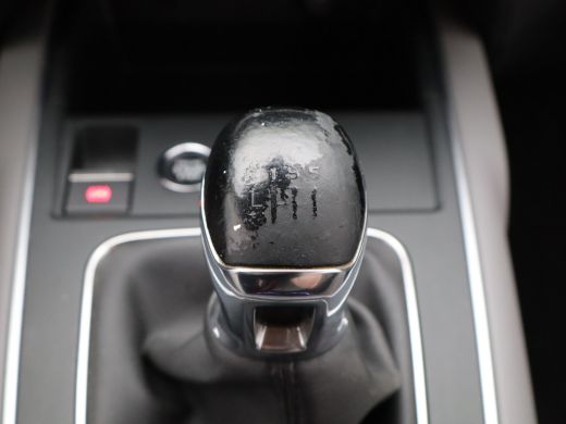 Citroën C5 Aircross 1.2 PureTech Feel | Cruise Control | Camera | Parkeersensoren | Climate Control | Half Lederen Be... ActivLease financial lease