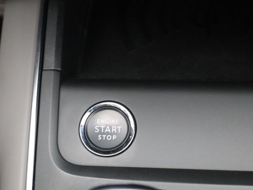 Citroën C5 Aircross 1.6 Plug-in Hybrid 225 Shine | Automaat | Leder | 360* camera | Elek. stoelen | Elek. achterklep ... ActivLease financial lease
