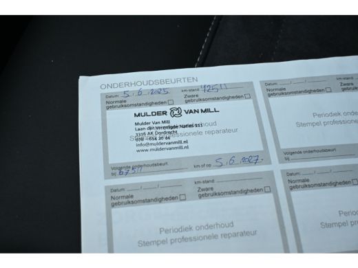 Citroën &euml;-C4 X Shine 50 kWh 97,7%SOH! 3 Fase | Schuif-/Kanteldak | Navigatie | Leder | HUD | Stoel/Stuurverwarmi... ActivLease financial lease