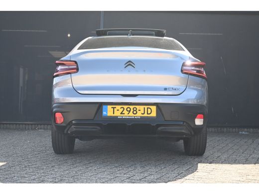 Citroën &euml;-C4 X Shine 50 kWh 97,7%SOH! 3 Fase | Schuif-/Kanteldak | Navigatie | Leder | HUD | Stoel/Stuurverwarmi... ActivLease financial lease