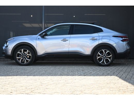 Citroën &euml;-C4 X Shine 50 kWh 97,7%SOH! 3 Fase | Schuif-/Kanteldak | Navigatie | Leder | HUD | Stoel/Stuurverwarmi... ActivLease financial lease