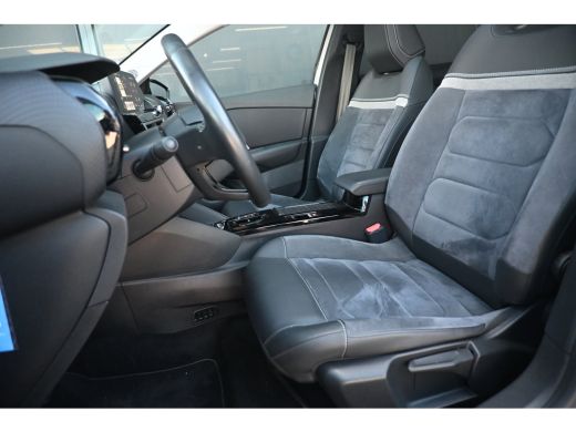 Citroën &euml;-C4 X Shine 50 kWh 97,7%SOH! 3 Fase | Schuif-/Kanteldak | Navigatie | Leder | HUD | Stoel/Stuurverwarmi... ActivLease financial lease