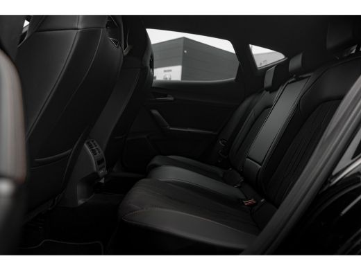 CUPRA Formentor 245pk 1.4 e-Hybrid VZ Performance | Achteruitrijcamera | Trekhaak | Adaptive Cruise | 19" | Stoel... ActivLease financial lease