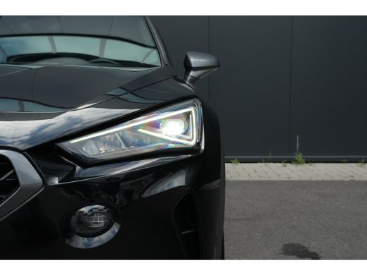 CUPRA Formentor 245pk 1.4 e-Hybrid VZ Performance | Achteruitrijcamera | Trekhaak | Adaptive Cruise | 19" | Stoel... ActivLease financial lease