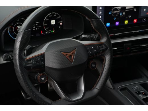 CUPRA Formentor 245pk 1.4 e-Hybrid VZ Performance | Achteruitrijcamera | Trekhaak | Adaptive Cruise | 19" | Stoel... ActivLease financial lease