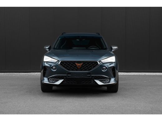 CUPRA Formentor 245pk 1.4 e-Hybrid VZ Performance Achteruitrijcamera | Trekhaak | Dodehoekdetectie | Adaptive cru... ActivLease financial lease