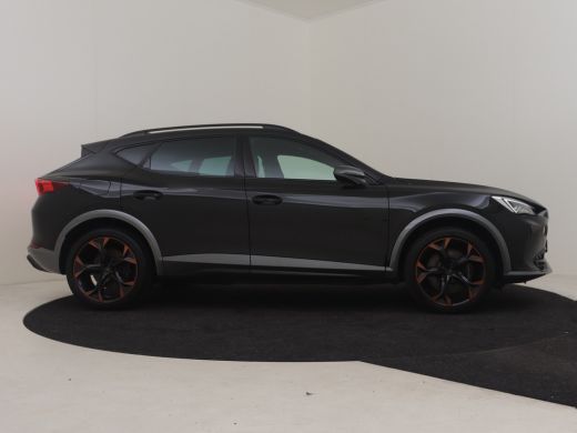 CUPRA Formentor VZ e-Hybrid | Camera | Elektr stoel incl memory | Stoel/stuurverw | Parkeer assistent | Apple car... ActivLease financial lease
