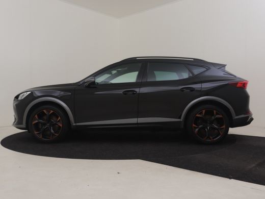 CUPRA Formentor VZ e-Hybrid | Camera | Elektr stoel incl memory | Stoel/stuurverw | Parkeer assistent | Apple car... ActivLease financial lease