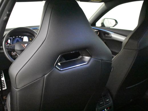 CUPRA Formentor VZ e-Hybrid | Camera | Elektr stoel incl memory | Stoel/stuurverw | Parkeer assistent | Apple car... ActivLease financial lease