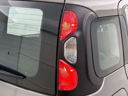 Fiat Panda 1.0 Hybrid Cross CARPLAY | CLIMA ActivLease financial lease
