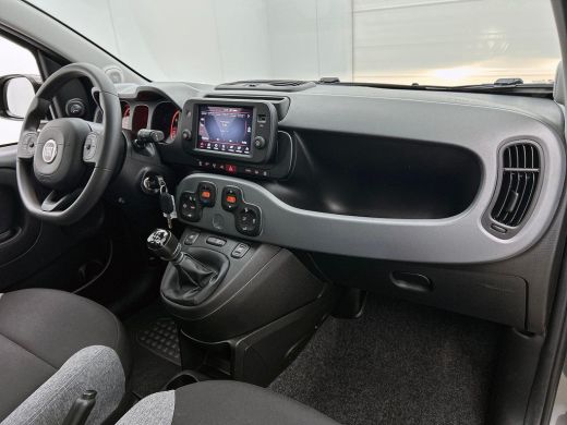 Fiat Panda 1.0 Hybrid Cross CARPLAY | CLIMA ActivLease financial lease