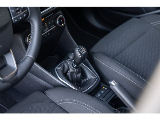 Ford Fiesta 1.0 EcoBoost Hybrid Titanium | Apple Carplay/Android Auto | Keyless | Stoel- Stuurverwarming | | ... ActivLease financial lease