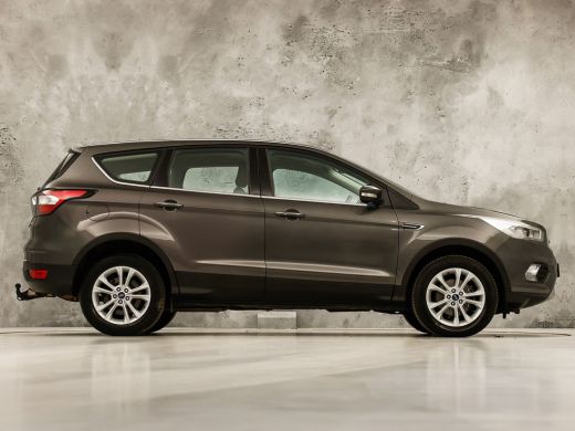 Ford Kuga 1.5 EcoBoost Titanium (APPLE CARPLAY, NAVIGATIE, CLIMATE, CAMERA, ADAPTIVE CRUISE, LEDER, SPORTST... ActivLease financial lease