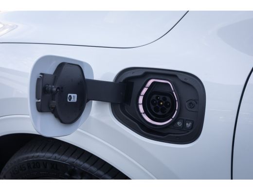Ford Kuga 2.5 PHEV ST-Line X | Black-pack | B&O audio | Apple Carplay/Android Auto | B&O | Achteruitrijcame... ActivLease financial lease