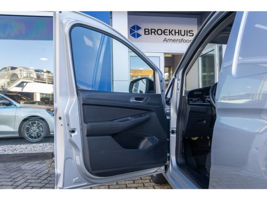 Ford Transit Connect 1.5 EcoBoost PHEV L2 Limited | Trekhaak | Achteruitrijcamera | Apple Carplay/Android Auto | Cruis... ActivLease financial lease