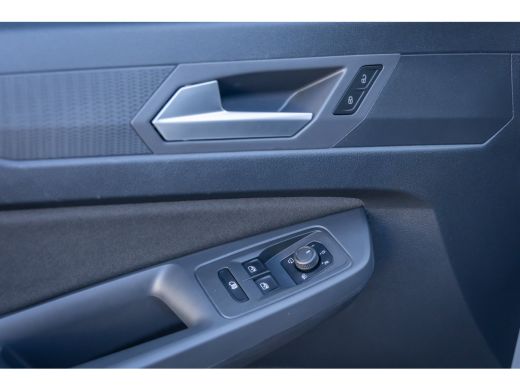 Ford Transit Connect 1.5 EcoBoost PHEV L2 Limited | Trekhaak | Achteruitrijcamera | Apple Carplay/Android Auto | Cruis... ActivLease financial lease