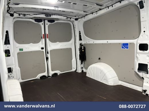 Ford Transit Custom 2.0 TDCI 136pk L2H1 Euro6 Airco | Camera | LED | Apple Carplay | Cruisecontrol | 2500kg Trekhaak ... ActivLease financial lease