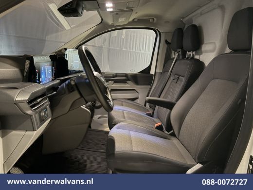 Ford Transit Custom 2.0 TDCI 136pk L2H1 Euro6 Airco | Camera | LED | Apple Carplay | Cruisecontrol | 2500kg Trekhaak ... ActivLease financial lease