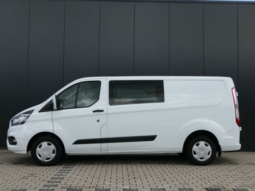 Ford Transit Custom 300 2.0 TDCI L2H1 Trend DC | Dubbele Cabine | 6 Persoons | Navigatie | Trekhaak | Verwarmde Voorr... ActivLease financial lease