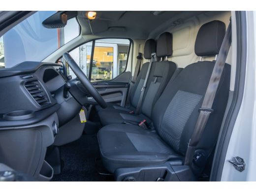 Ford Transit Custom 300 2.0 TDCI L2H1 Trend | Trekhaak | Camera | Parkeersensoren | Airco | Apple Carplay/Android Aut... ActivLease financial lease