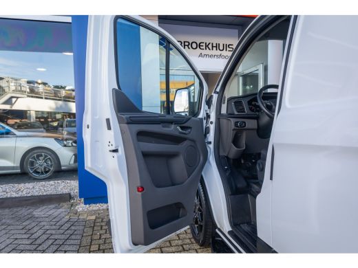 Ford Transit Custom 300 2.0 TDCI L2H1 Trend | Trekhaak | Camera | Parkeersensoren | Airco | Apple Carplay/Android Aut... ActivLease financial lease