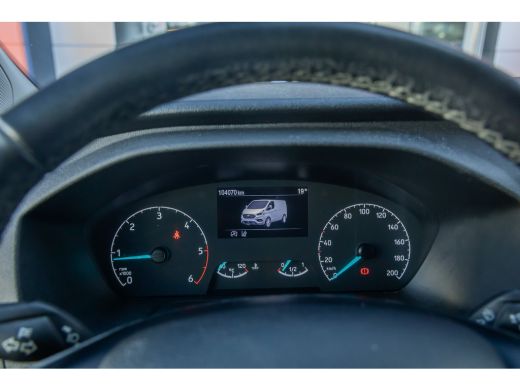 Ford Transit Custom 300 2.0 TDCI L2H1 Trend | Trekhaak | Camera | Parkeersensoren | Airco | Apple Carplay/Android Aut... ActivLease financial lease