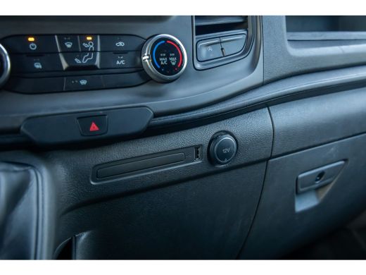 Ford Transit Custom 300 2.0 TDCI L2H1 Trend | Trekhaak | Camera | Parkeersensoren | Airco | Apple Carplay/Android Aut... ActivLease financial lease