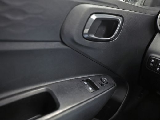 Hyundai i10 1.0 Comfort (APPLE CARPLAY, CRUISE, SPORTSTOELEN, LANE ASSIST, ELEK RAMEN, NIEUWSTAAT) ActivLease financial lease