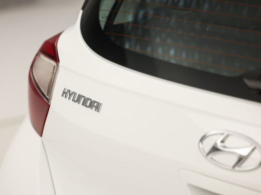 Hyundai i10 1.0 Comfort (APPLE CARPLAY, CRUISE, SPORTSTOELEN, LANE ASSIST, ELEK RAMEN, NIEUWSTAAT) ActivLease financial lease