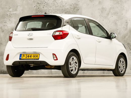 Hyundai i10 1.0 Comfort (APPLE CARPLAY, CRUISE, SPORTSTOELEN, LANE ASSIST, ELEK RAMEN, NIEUWSTAAT) ActivLease financial lease