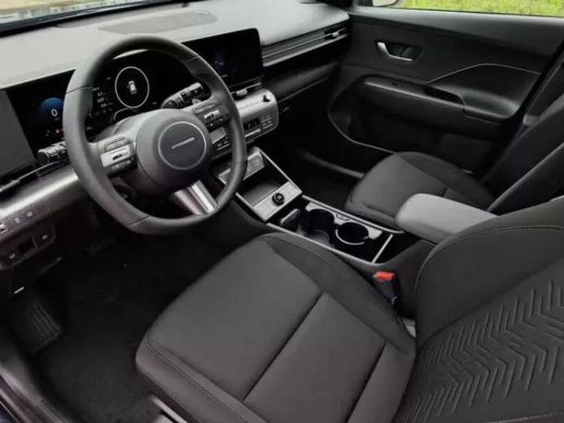 Hyundai Kona 1.6 GDI HEV Comfort | Rijklaarprijs | Navigatie | Cruise Control \ Apple CarPlay/Android Auto | ActivLease financial lease