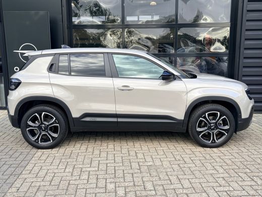 Jeep Avenger Summit 54 kWh 156 PK | ADAPTIEVE CRUISE CONTROL| SFEERVERLICHTING| DODEHOEK DETECTIE| DRAADLOZE T... ActivLease financial lease