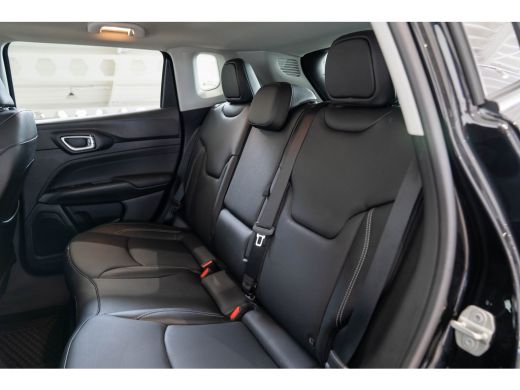 Jeep Compass 4xe 240 Plug-in Hybrid Electric Summit | Lederen Bekleding | Stoel & Stuurverwarming | El. Stoelv... ActivLease financial lease