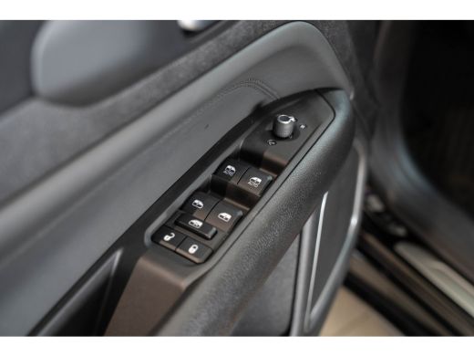 Jeep Compass 4xe 240 Plug-in Hybrid Electric Summit | Lederen Bekleding | Stoel & Stuurverwarming | El. Stoelv... ActivLease financial lease