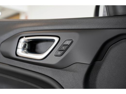 Jeep Compass 4xe 240 Plug-in Hybrid Electric Summit | Lederen Bekleding | Stoel & Stuurverwarming | El. Stoelv... ActivLease financial lease